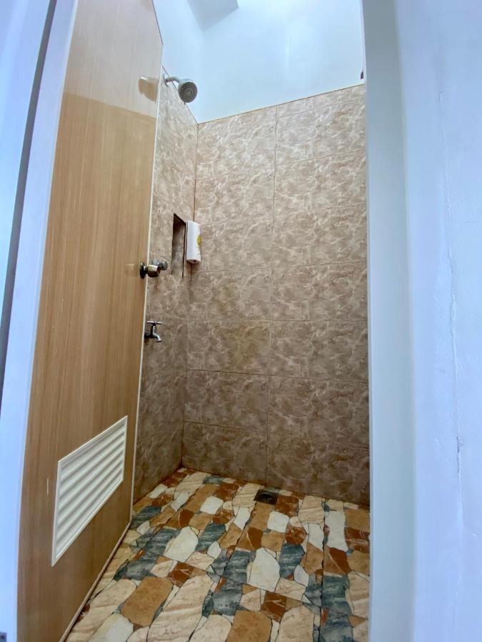 Location One Eighty Bangcusay Exterior foto
